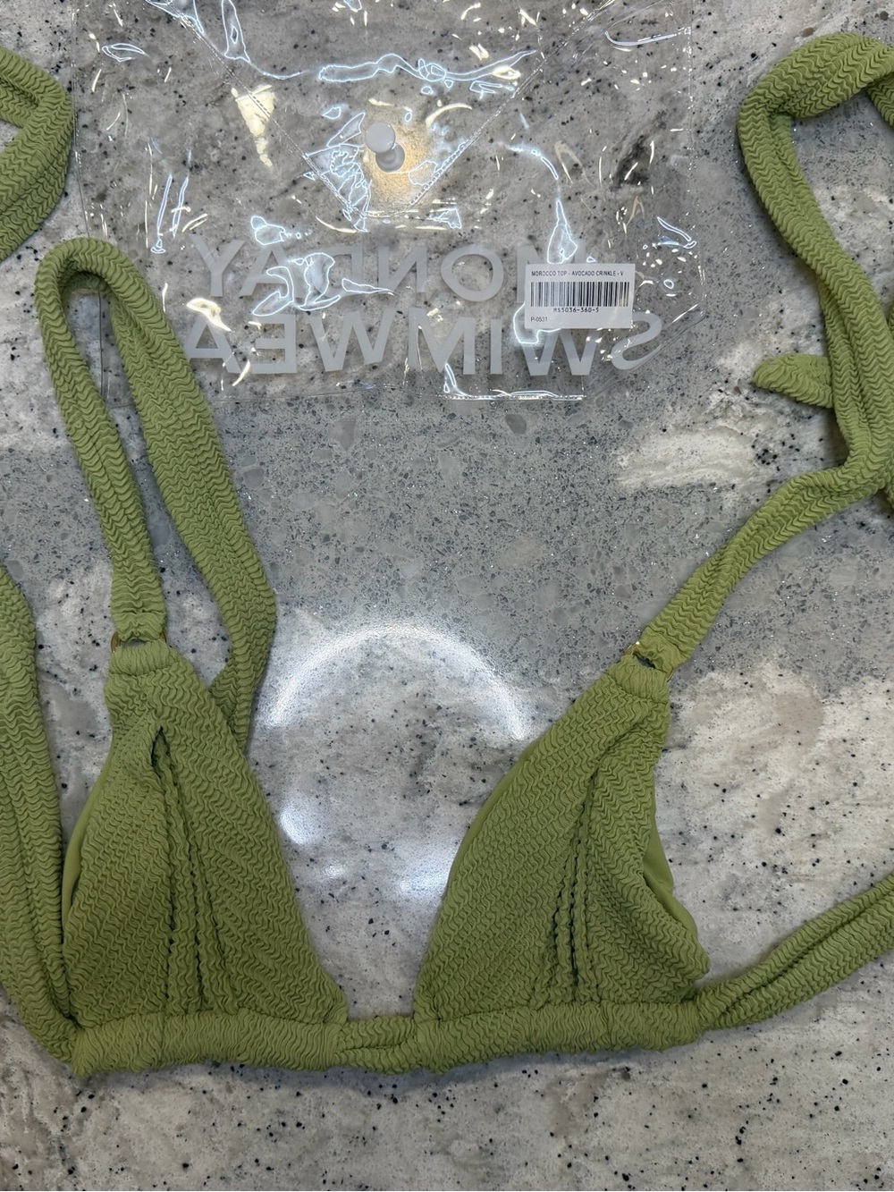 Monday Swimwear Morocco Top in Avocado Crinkle Size V - Picture 3 of 7